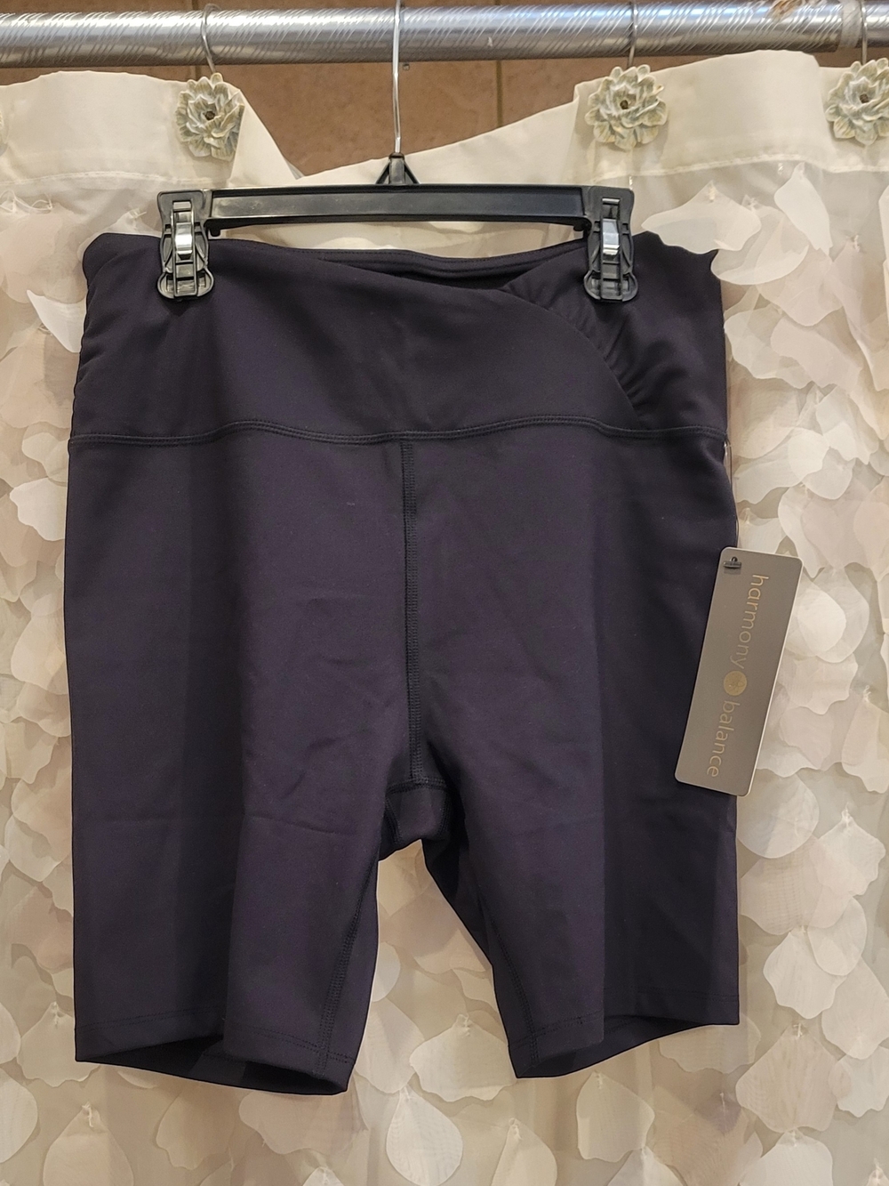 Harmony & Balance Women's Black Bike Shorts